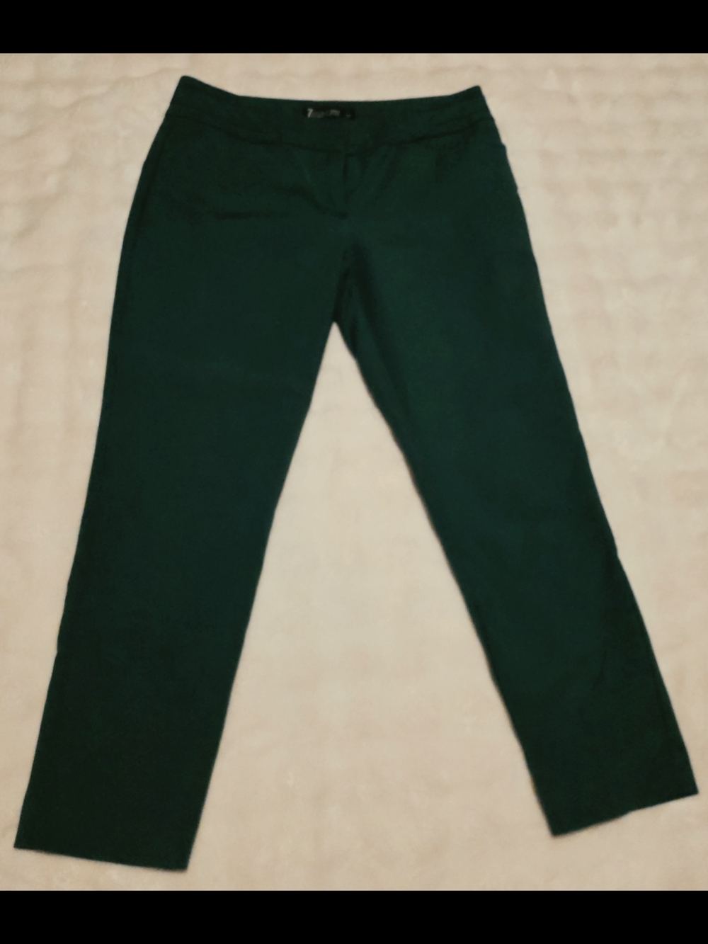 Women's Ankle-Length Straight Pants in Dark Green